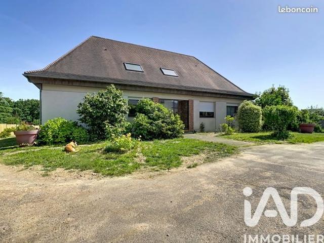 Maison familiale 7 pièces 215 m²