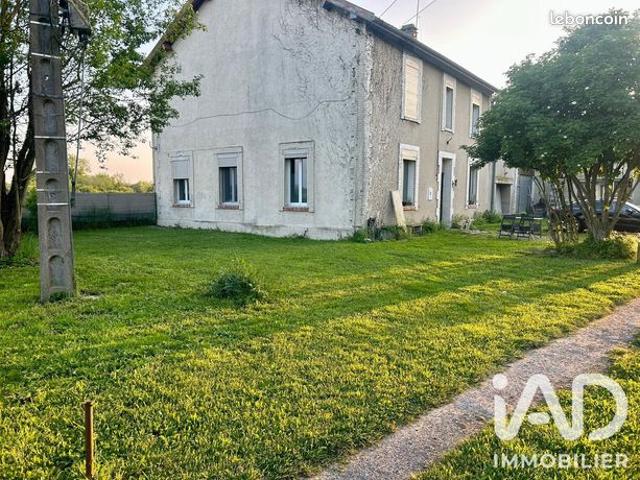 Maison familiale 7 pièces 358 m²