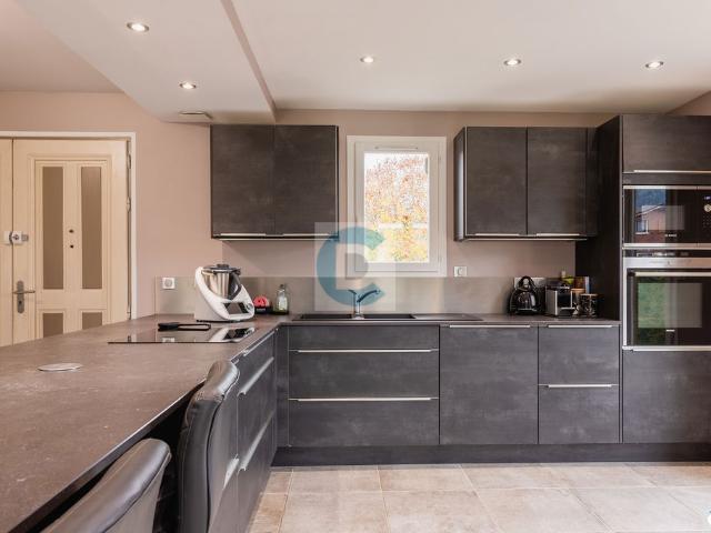Maison individuelle 200 m2 6 chambres Terrain 1162 m2 Vue montagnes Marignier