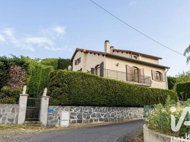 Maison familiale 8 pièces 140 m²