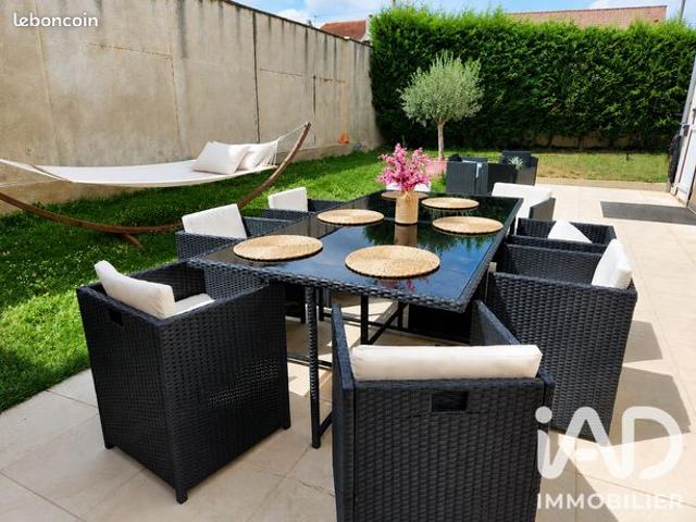 Maison familiale 8 pièces 146 m²