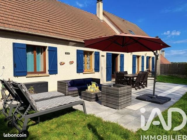 Maison familiale 8 pièces 153 m²