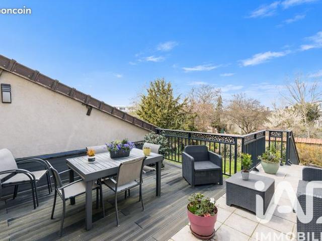 Maison familiale 8 pièces 157 m²