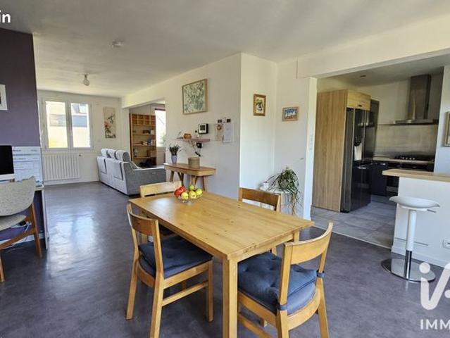 Maison familiale 8 pièces 156 m²