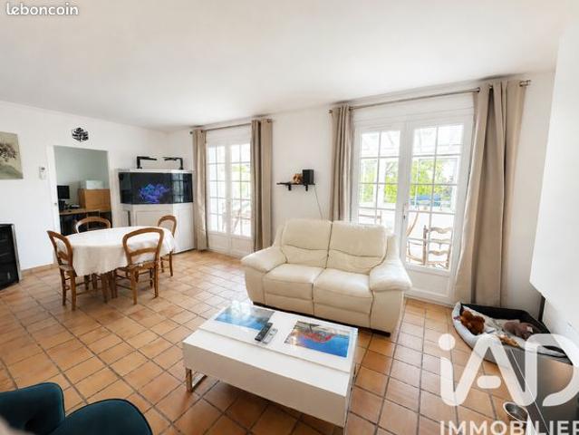 Maison familiale 8 pièces 166 m²