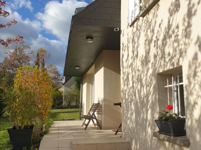 Maison familiale 8 pièces,169 m2, Fondettes