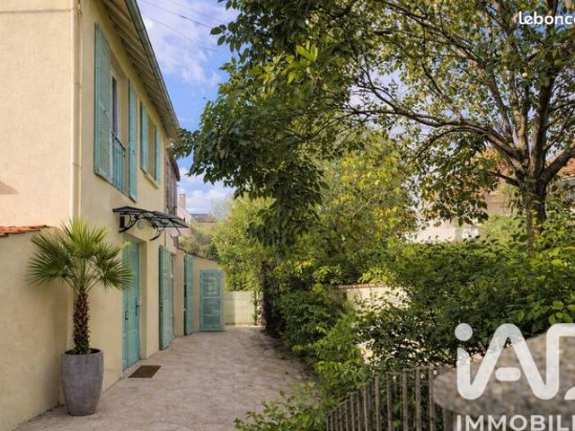 Maison familiale 8 pièces 178 m²