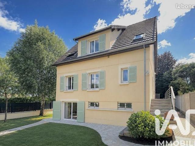 Maison familiale 8 pièces 188 m²