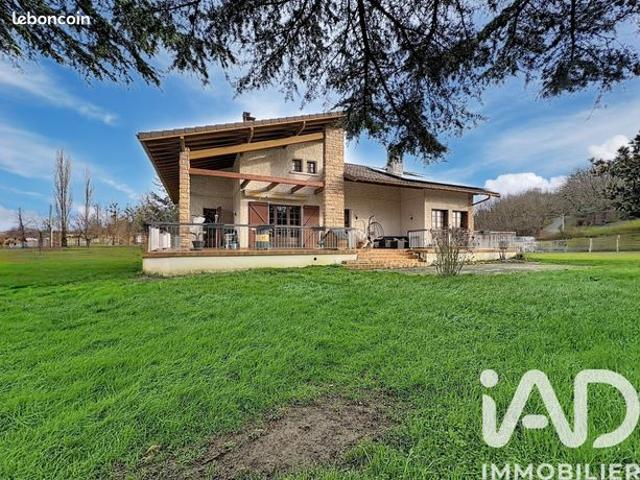 Maison familiale 8 pièces 193 m²