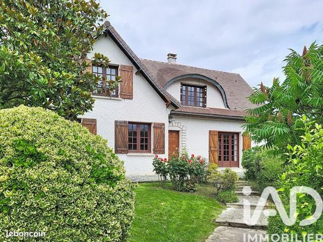 Maison familiale 8 pièces 190 m²