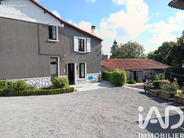 Maison familiale 8 pièces 196 m²
