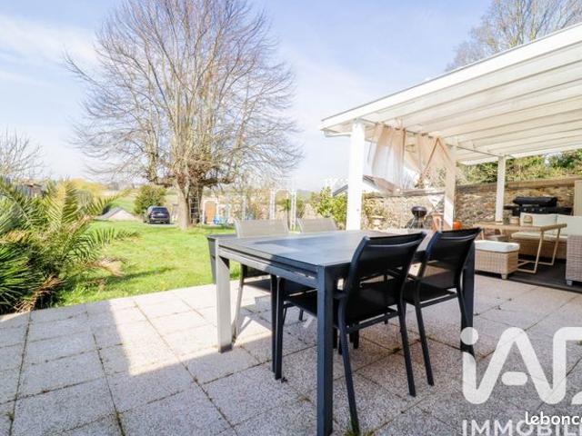 Maison familiale 8 pièces 225 m²