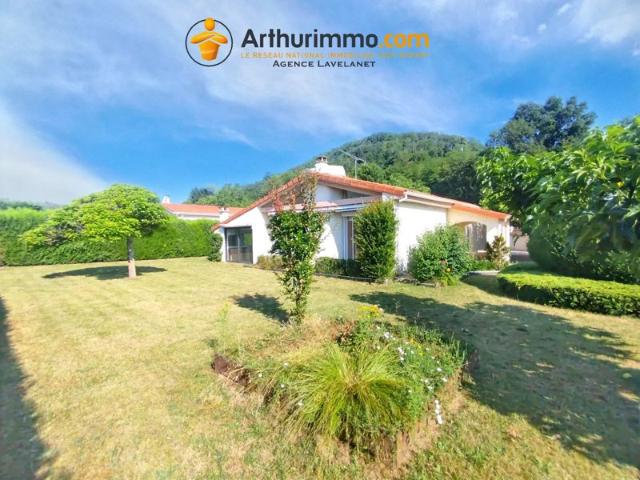 MAISON FAMILIALE 96m² DOUBLE GARAGE JARDIN 1100m²
