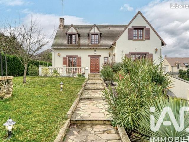 Maison familiale 9 pièces 182 m²