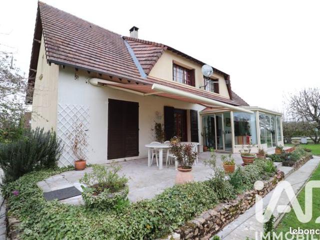 Maison familiale 9 pièces 193 m²
