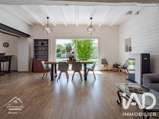 Maison familiale 9 pièces 265 m²