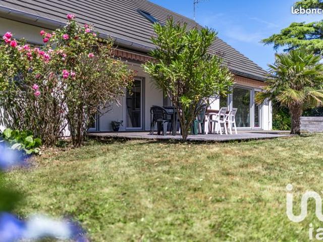 Maison familiale 9 pièces 290 m²