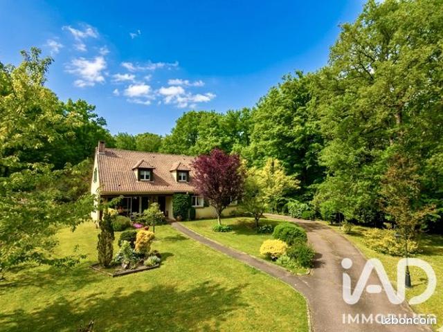 Maison familiale 9 pièces 203 m²