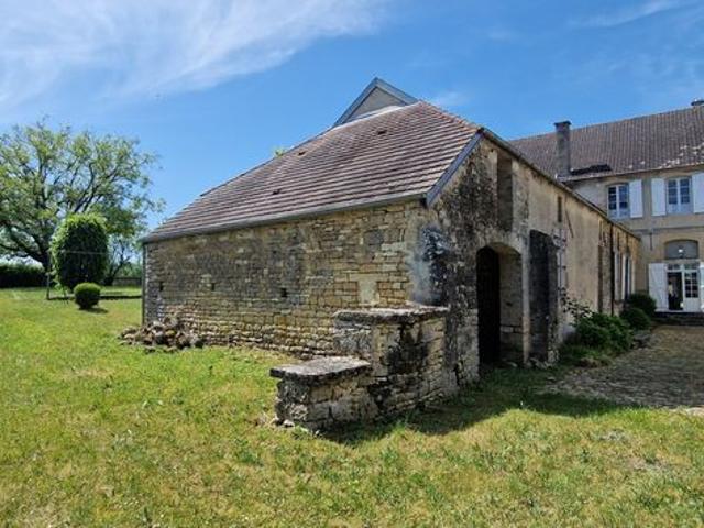 Maison familiale 9 pièces 217 m²