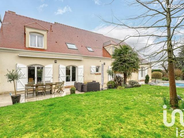 Maison familiale 9 pièces 300 m²