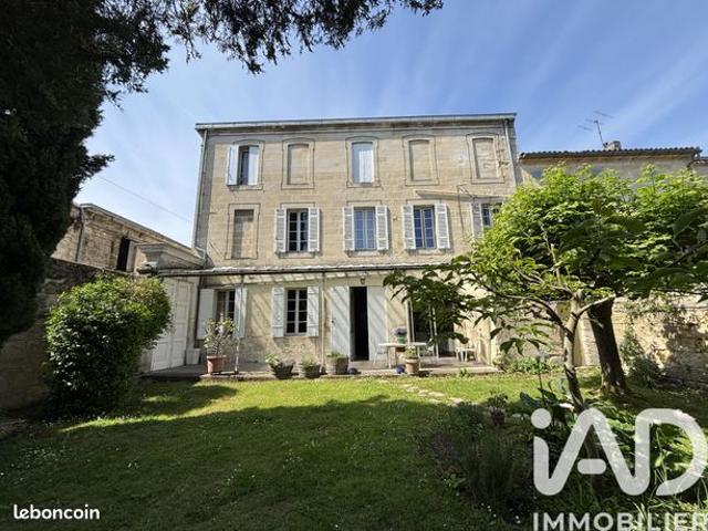 Maison familiale 9 pièces 407 m²