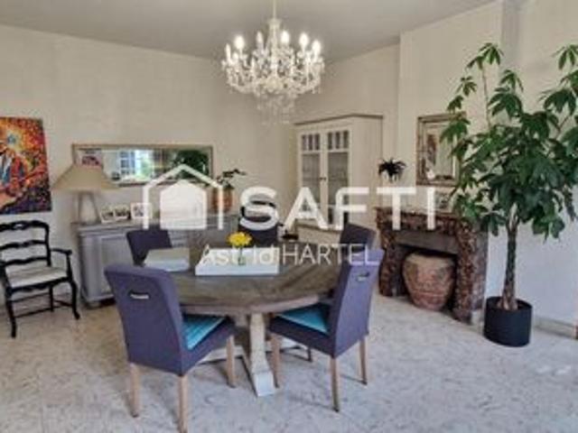 maison familliale avec de beaux volumes