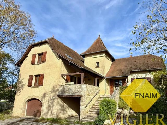 Maison Figeac 8 pièce s 186 m2 186m² Figeac