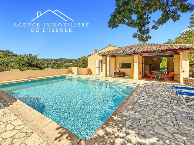 Maison Flassans sur Issole, 130m2 au total, 3900m2 de terrai. 106m² Flassans sur Issole