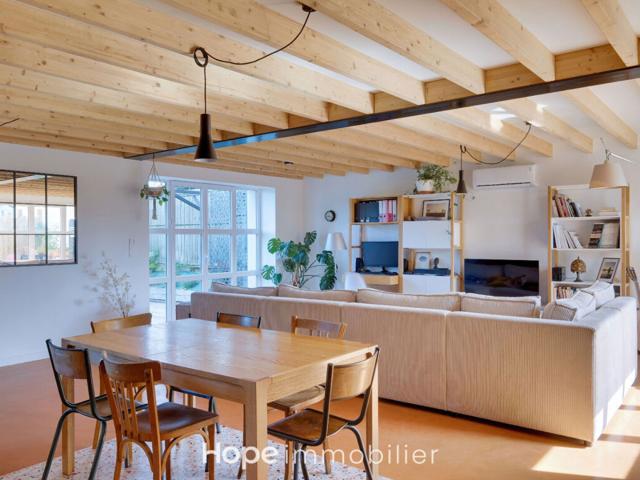 Maison Francheleins 6 pièce s 164 m2