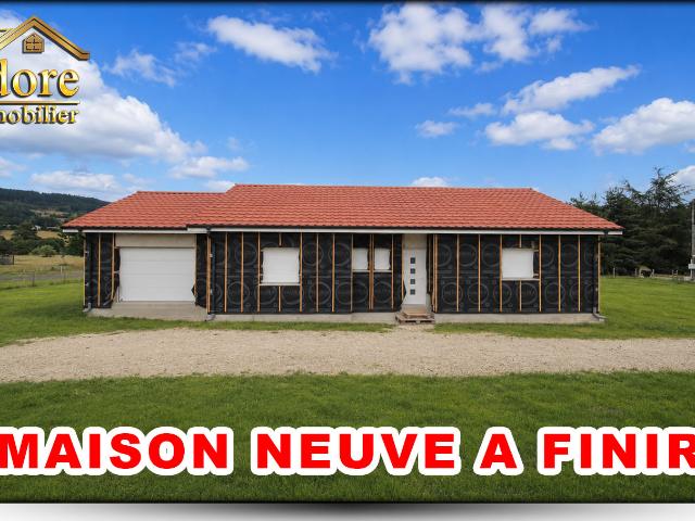 MAISON HORS D'EAU HORS D'AIR A TERMINER