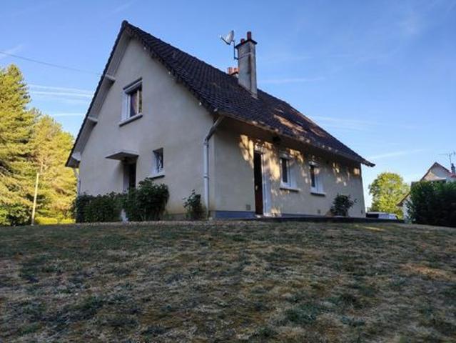 Maison habitable de plain pied au calme