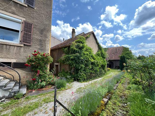 Maison Herimoncourt 8 pièce s 203m2