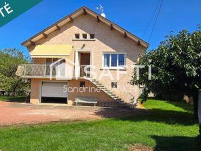 Maison hyper centre avec sous sol hors sol sur 749m²