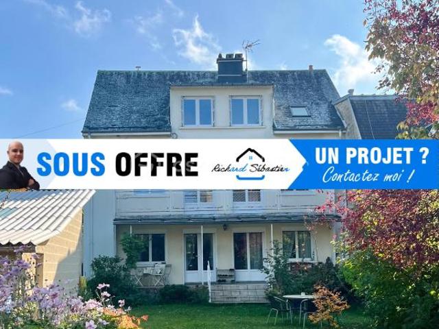 Maison Immeuble de 245 m²