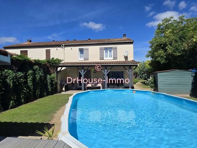Maison impeccable avec piscine