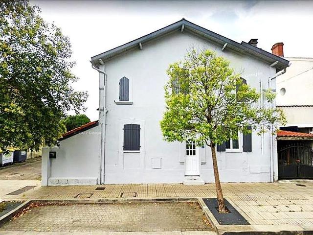 MAISON INVIVIDUELLE