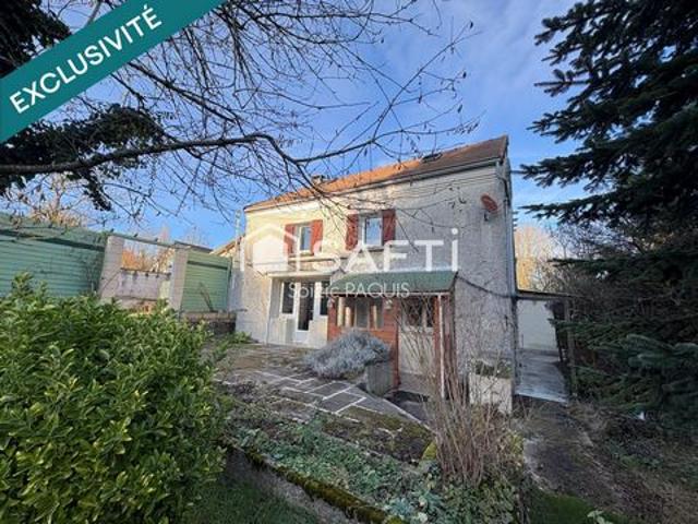Maison indépendante avec garage et jardin !