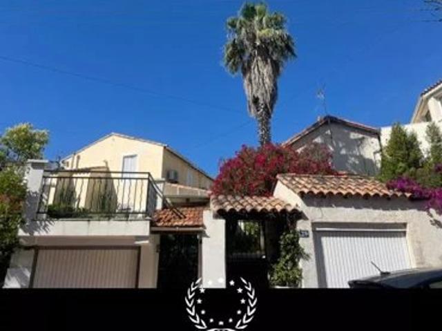 Maison indépendante jardin pool house