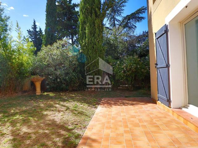 Maison Individuel 4 pièces 92 m² Quartier village Montolivet calme absolu, parking jardin patio