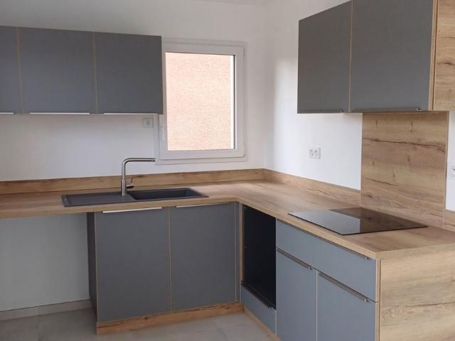 Maison individuelle MEUBLEE T4 Metz Tessy Village