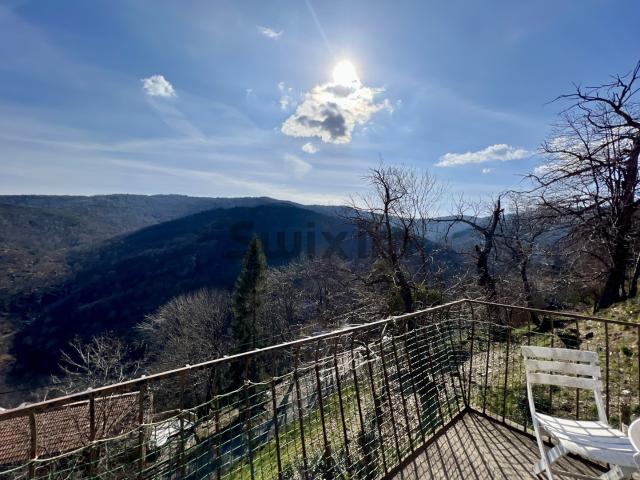 Maison individuelle avec 3hectares de terrain