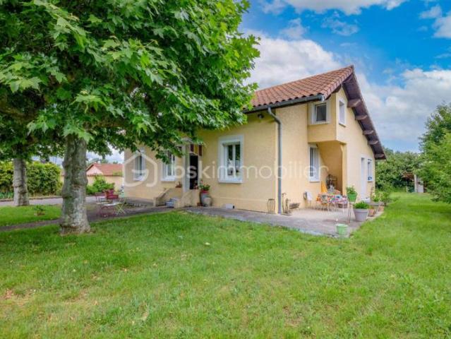 Maison individuelle avec 1000m² de terrain