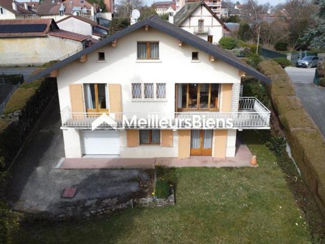 Maison individuelle avec appartement indépendant
