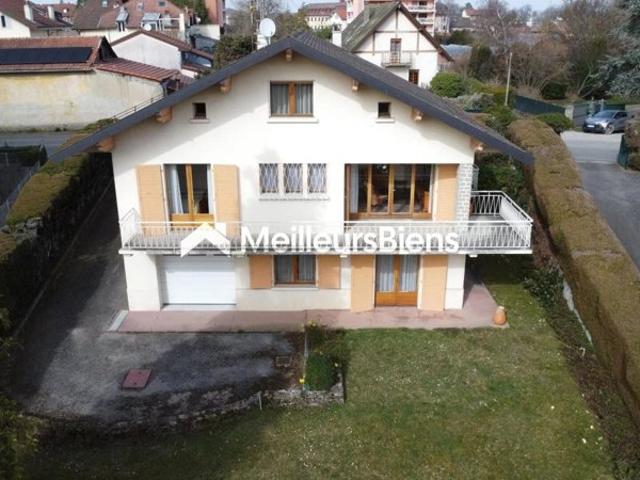 Maison individuelle avec appartement indépendant