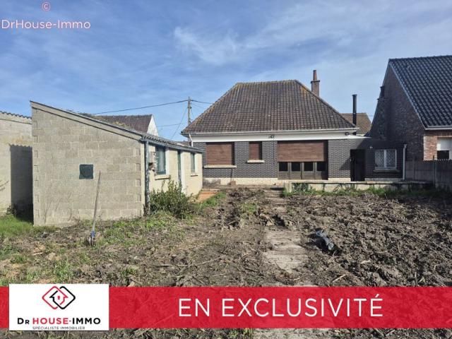 Maison individuelle avec jardin et garage