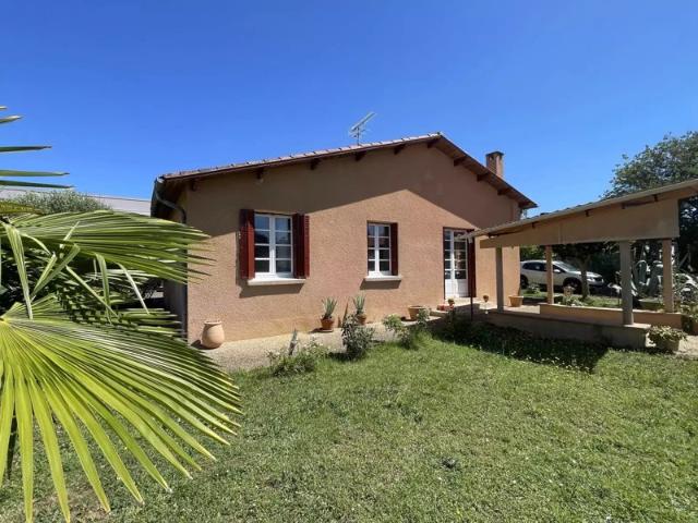 Maison individuelle avec jardin et garage à Vic Fezensac