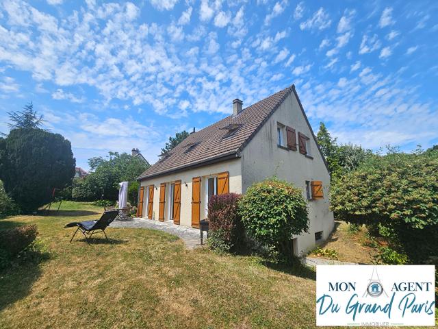 Maison individuelle avec sous sol total terrain 1000m2 a Jouy En Josas proche Velizy Versailles Bievres Bux Les Loges Saclay
