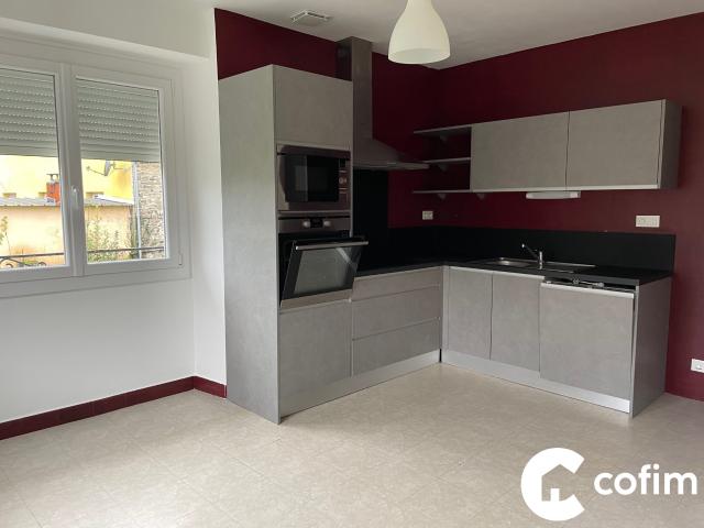 Maison individuelle à louer, 4 pièces Eysus 64400