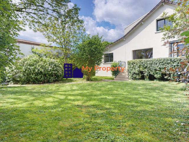 Maison individuelle à louer, 6 pièces Houilles 78800