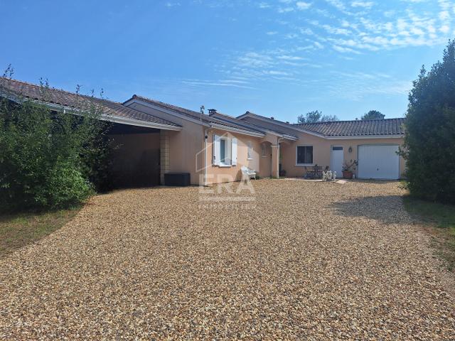 Maison individuelle à Montpon Ménestérol 6 pièce s 144.97 m2